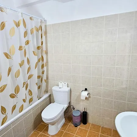 公寓 Sky Line Rooms, 150m From Chabad Lubavitch *